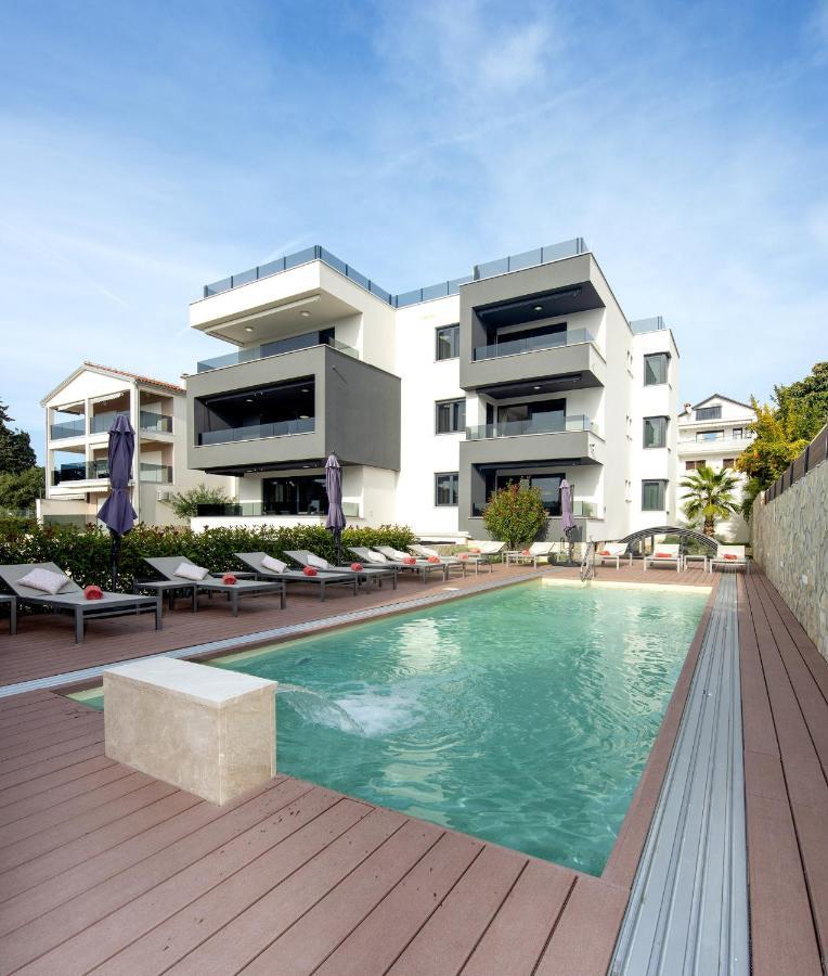 Family Friendly Apartments With A Swimming Pool Sveti Filip I Jakov, Biograd - 19325 Extérieur photo